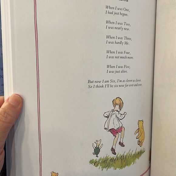 Stories Of Winnie The Pooh With Favourite Poems - A A Milne with characters - Picture 14 of 14